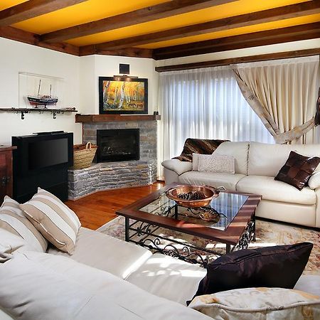 Apartamento Amets De Aran เบียญา ภายนอก รูปภาพ