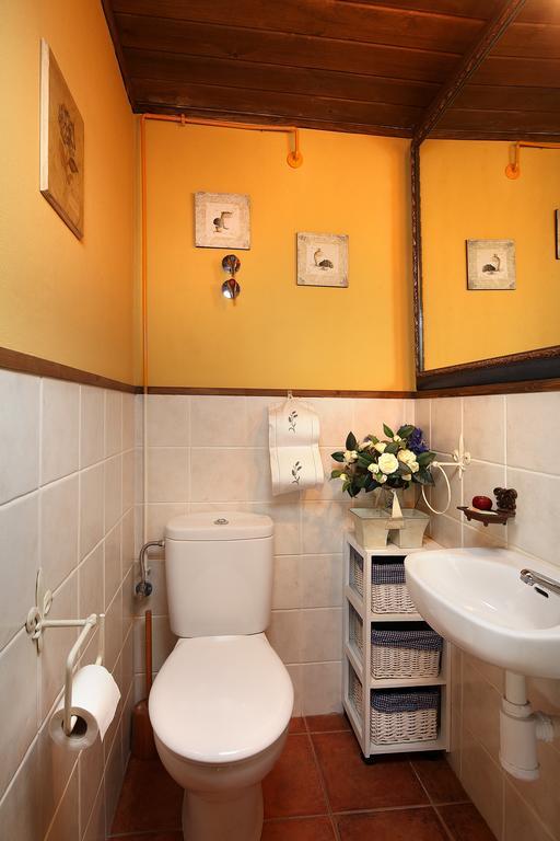Apartamento Amets De Aran เบียญา ภายนอก รูปภาพ